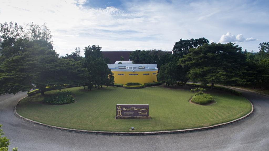 Ban Mai  The Royal Chiang Mai Golf Resort מראה חיצוני תמונה